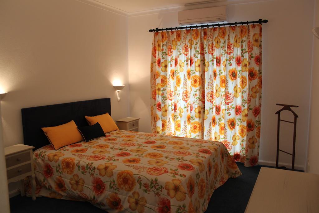 Alto Club Apartments Alvor Zimmer foto