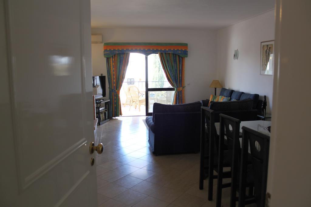 Alto Club Apartments Alvor Zimmer foto
